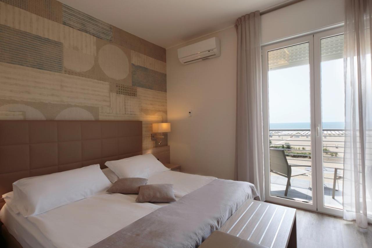 Hotel Monaco Caorle Exterior photo