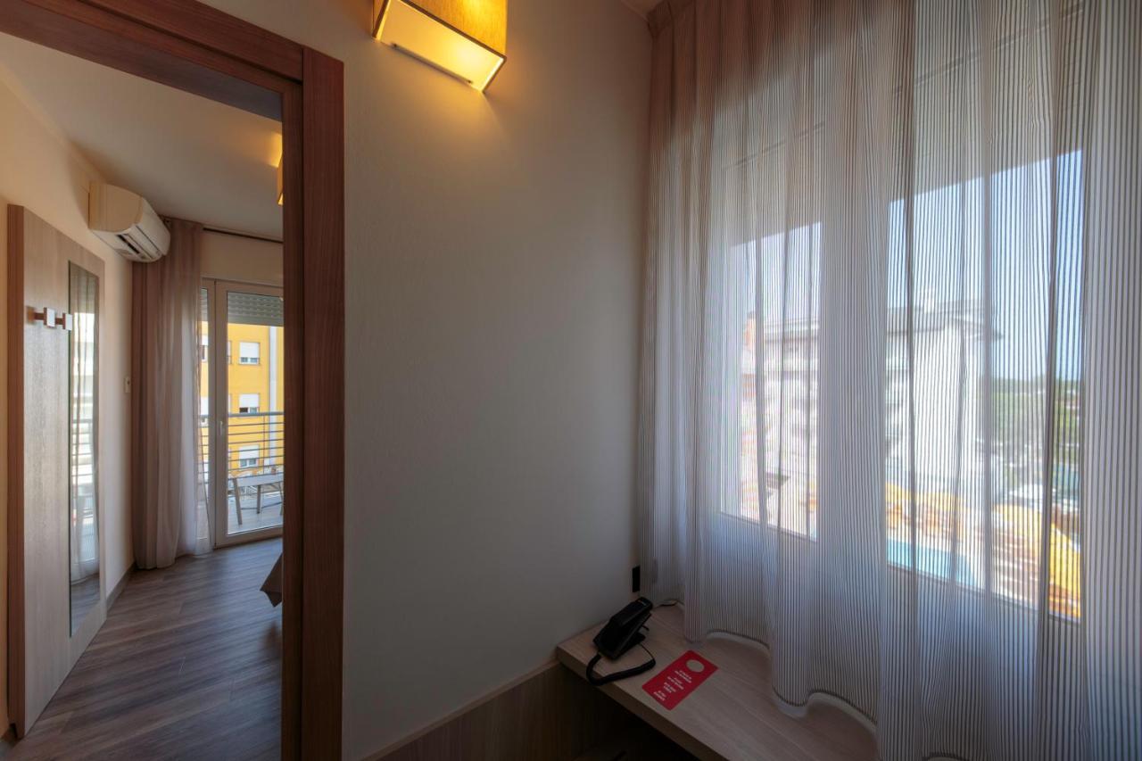 Hotel Monaco Caorle Exterior photo