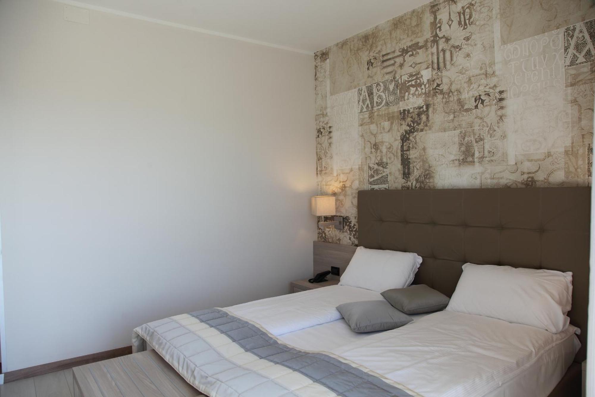 Hotel Monaco Caorle Room photo