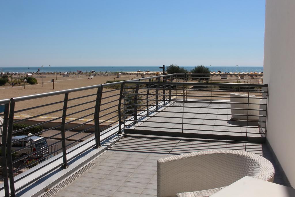 Hotel Monaco Caorle Exterior photo