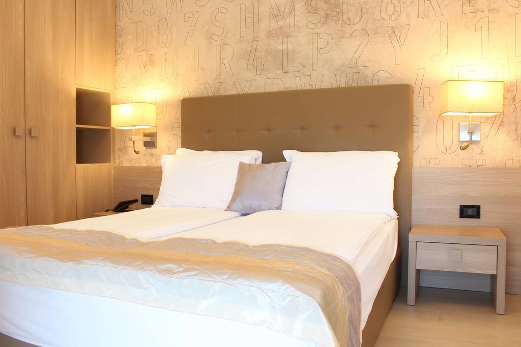 Hotel Monaco Caorle Exterior photo
